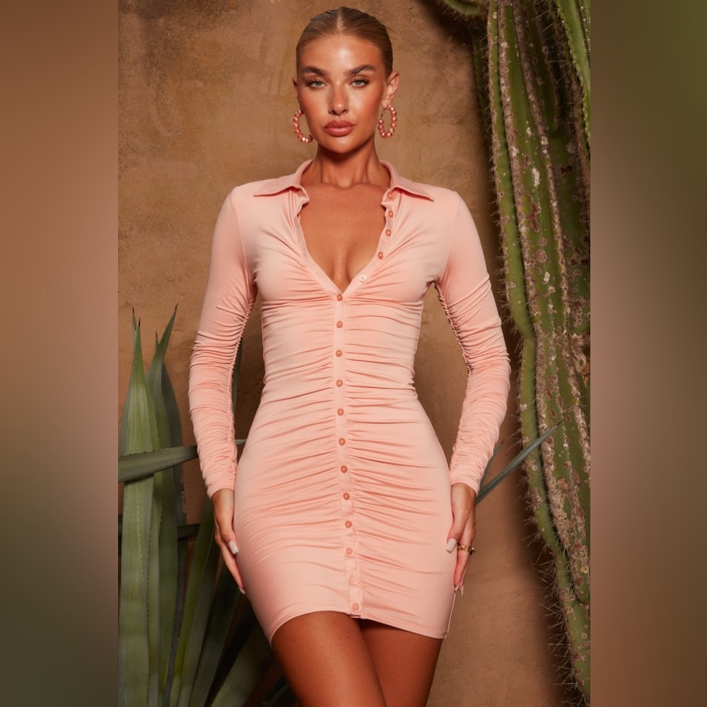 🍑 OH POLLY “Stay in Paradise” Collar Button-Down Long Sleeved Dress. Blush. US 6